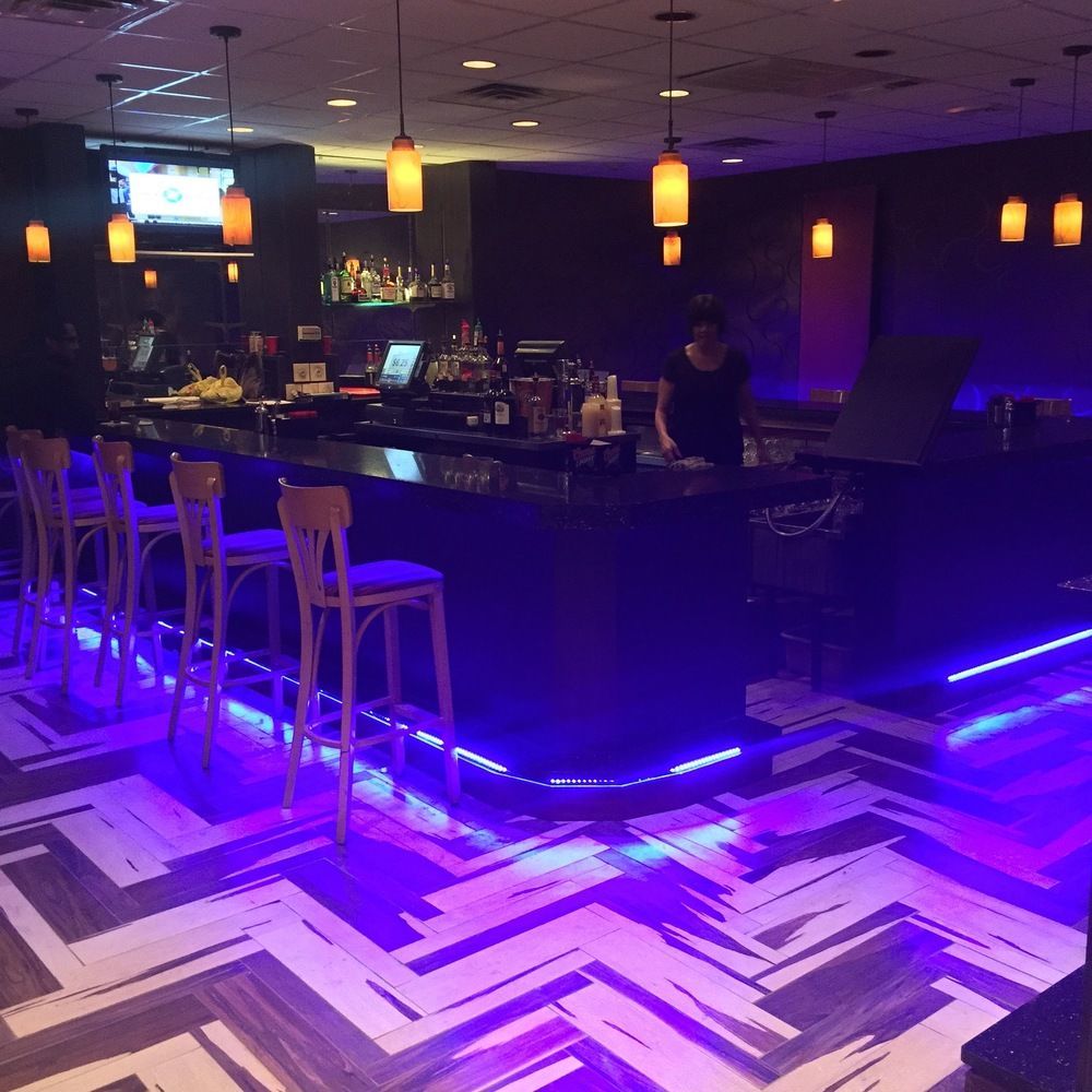 Ramada By Wyndham Newburgh/West Point Hotel Екстериор снимка
